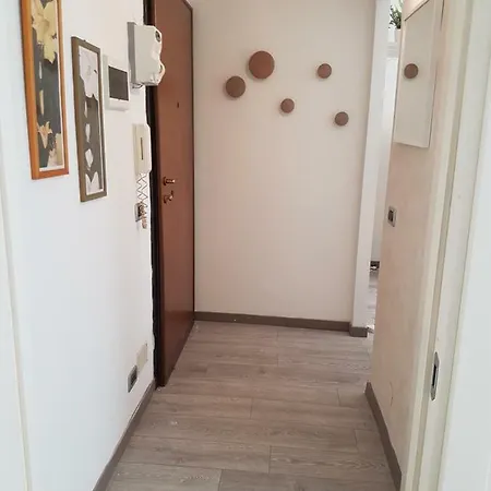 Sant Ambrogio Flat